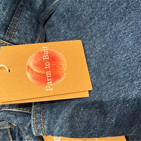 NWT Reformation Charlene High Rise Cutoff Denim Jean Shorts Cesme Dark Blue - Picture 6 of 8